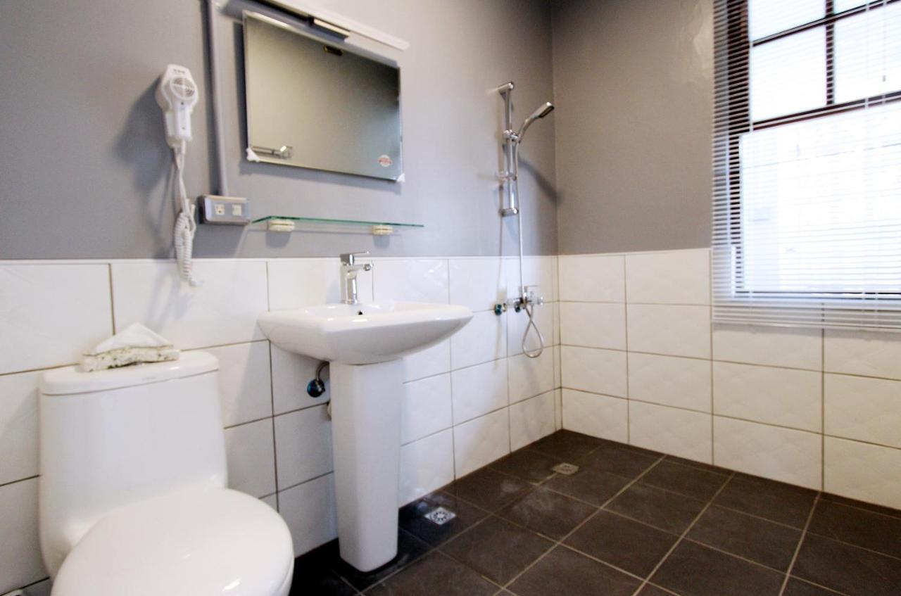 הואליין סיטי Nowadays B&B מראה חיצוני תמונה